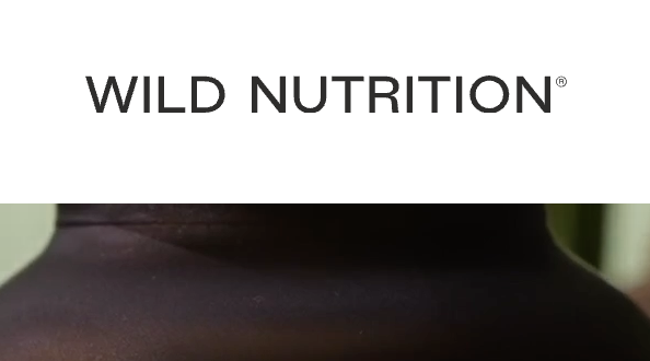 Wild Nutrition logo på hvid baggrund